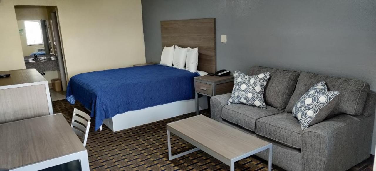 Ameristay Inn & Suites Orange Buitenkant foto