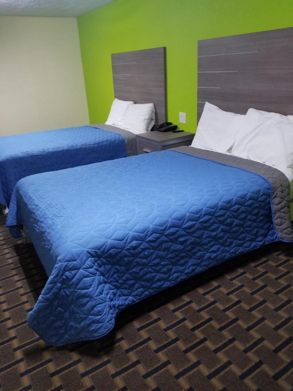 Ameristay Inn & Suites Orange Buitenkant foto